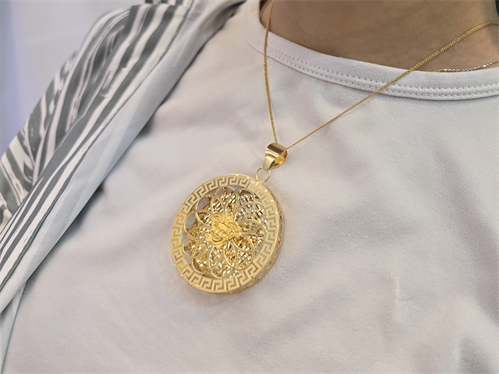 پلاک زنانه طلا در طلای اطلس